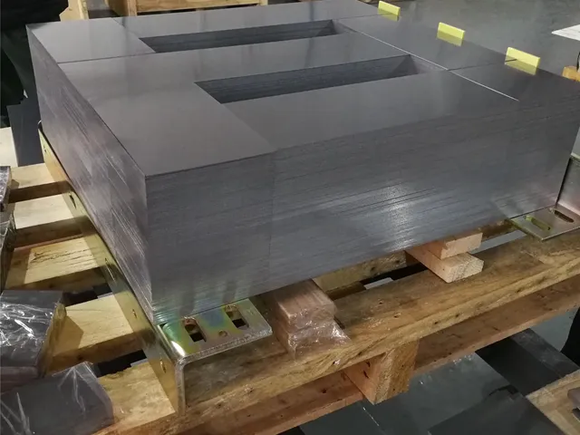 Núcleos apilados terminados, foto de producto real